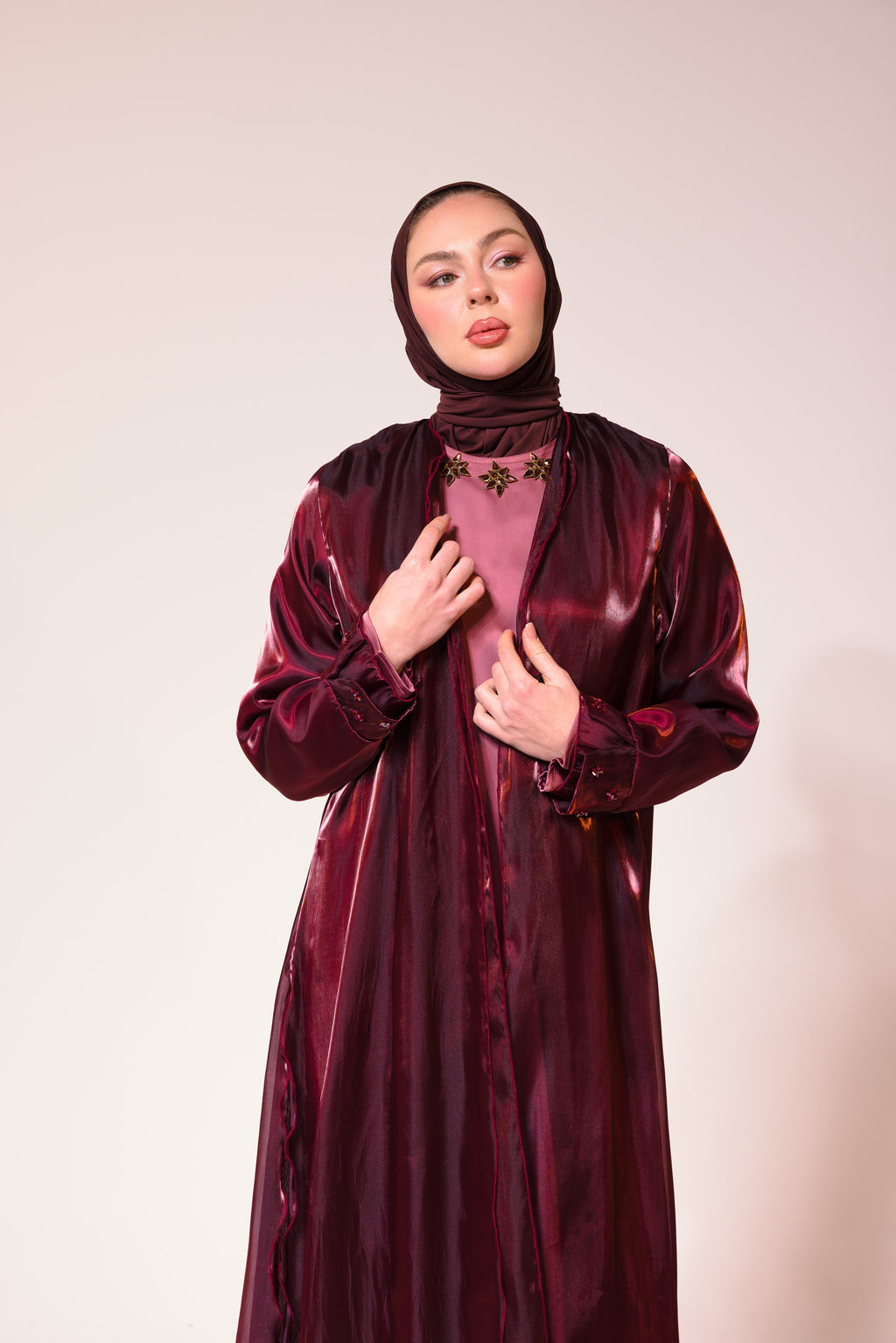 Burgundy Anaïs Abaya